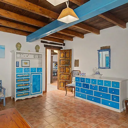 Casa Tabobo 2 Bedroom Rural House Tías